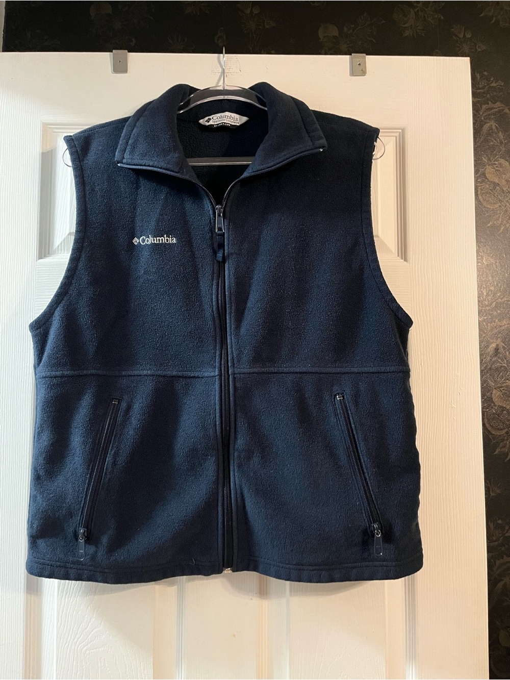Vintage Columbia Men's Dark Blue Full-Zip Fleece Vest